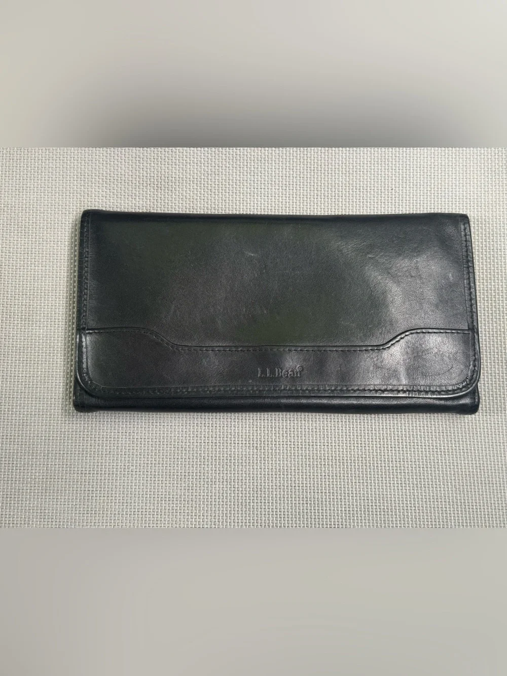 L.L. Bean Black Leather Continental Trifold travel Ticket Wallet 8.5